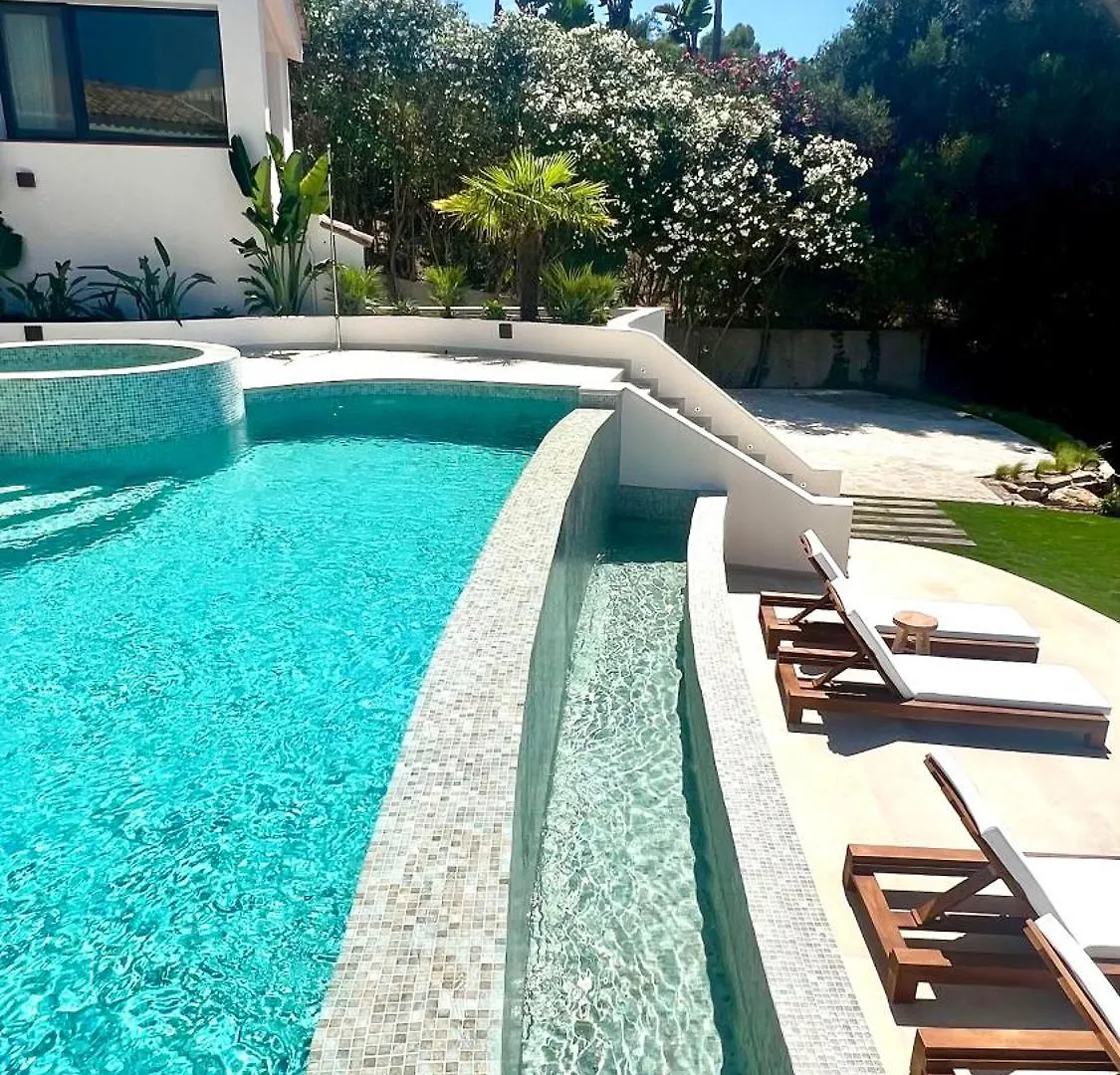 Villa Kahuna Sotogrande 0*,